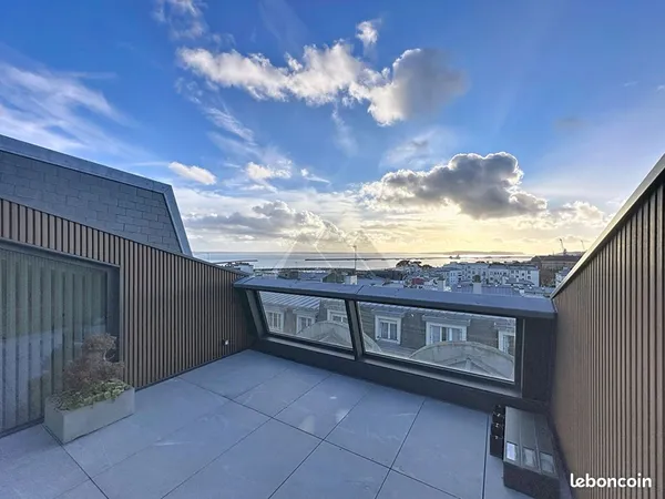 Duplex 5 pièces 103 m² 