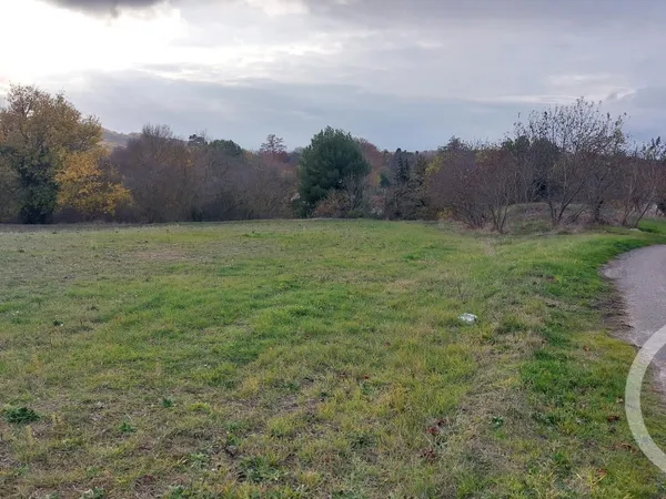 Terrain 7000 m² 