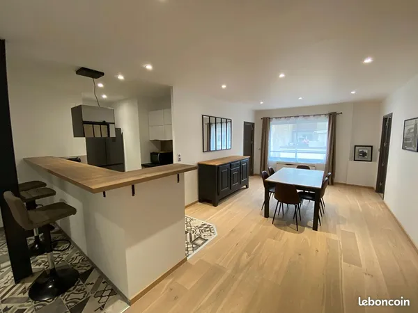 Appartement 3 pièces 81 m² 