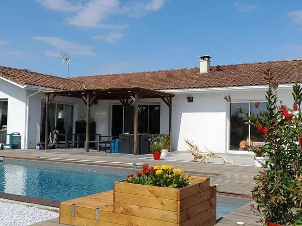 Maison 4 pièces 150 m² 