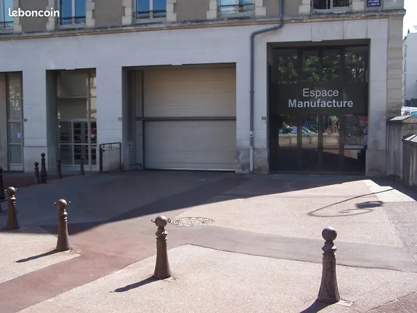 Location parkings ISSY les MOULINEAUX 