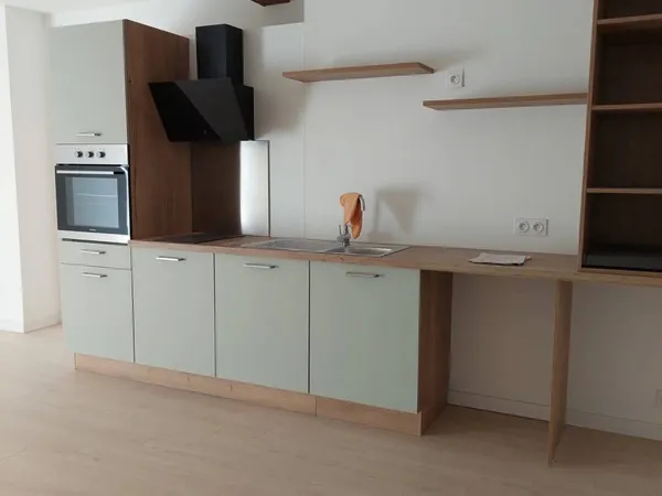 Studio 1 pièce 38 m² 