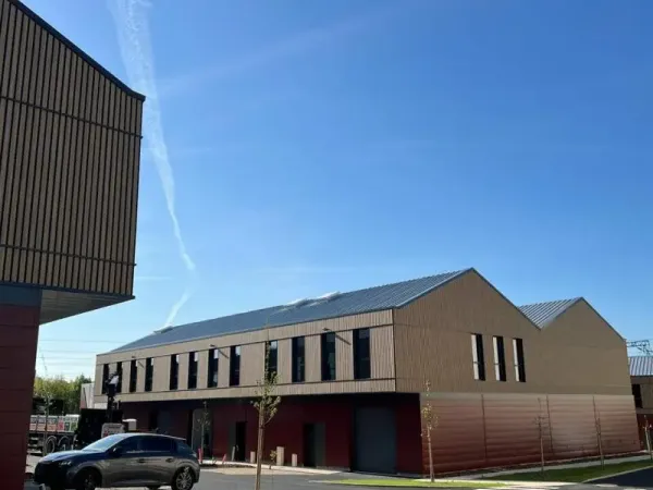 A VENDRE - Locaux d'activités neufs avec bureaux à Marcoussis dans la ZAC Fontaine de Jouvence 