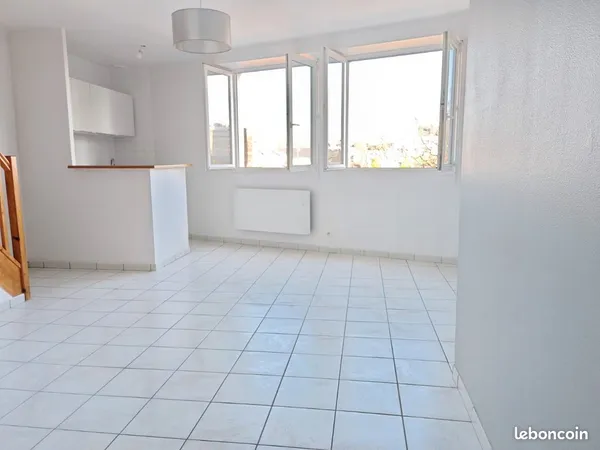 T2 duplex 41 m2 bd Americains 