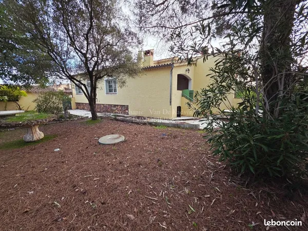 Villa 7 pièces 154 m² 