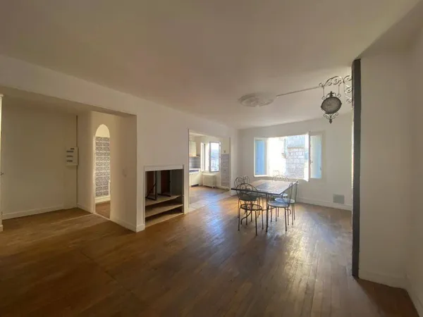 Maison 4 pièces 158 m² 