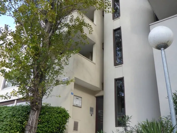 Appartement 1 pièce 27 m² 