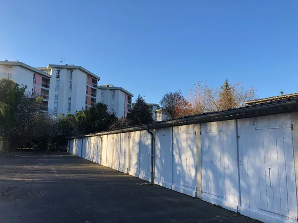 Parking - Garage Location Nevers   47€