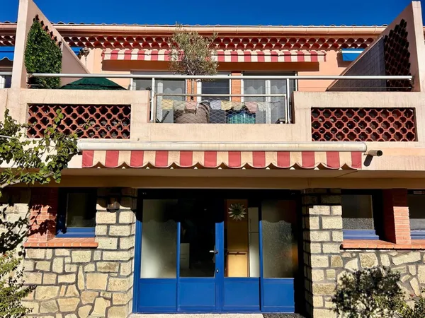 A VENDRE : Appartement 2 niveaux - 95 m² - Les Issambres 