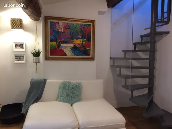 Appartement de charme en duplex Aix centre 