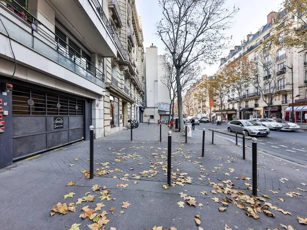Parking - Garage Location Paris 12e Arrondissement   101€