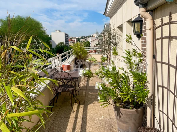 Appartement 5 pièces 100 m² 