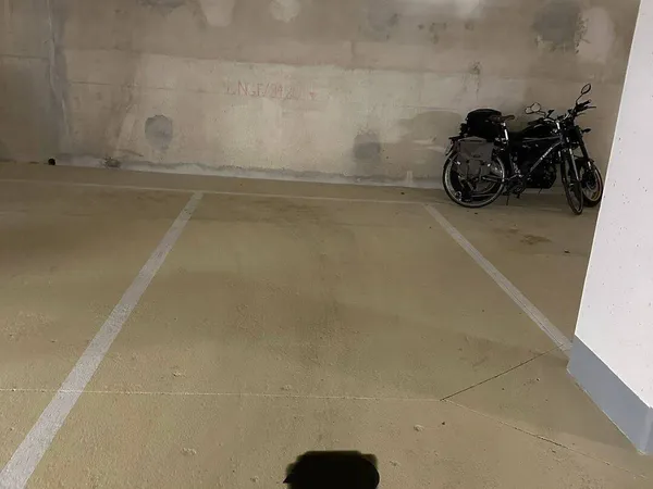 Parking 15 m² 