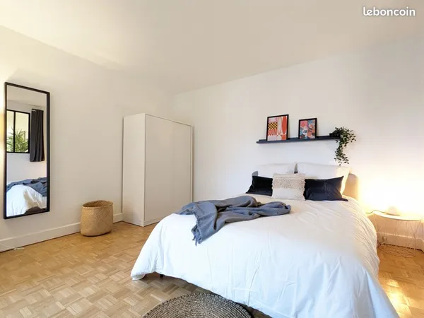 Chambre 1 pièce 25 m² 