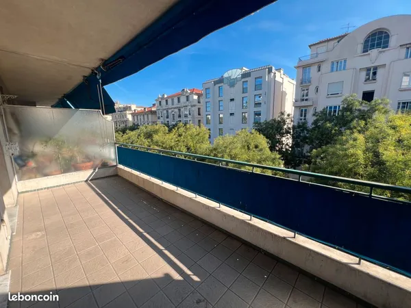 Superbe T3 de 90m2 lumineux à rénover (garage + cave) 