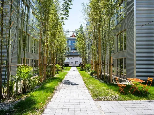 Bureaux 1492 m² 