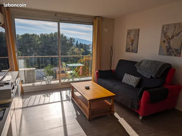 Appartement T3 - 68 m² - 2 Parking - Dernier étage - Sans vis-à-vis (Résidence La Pignatelle) 