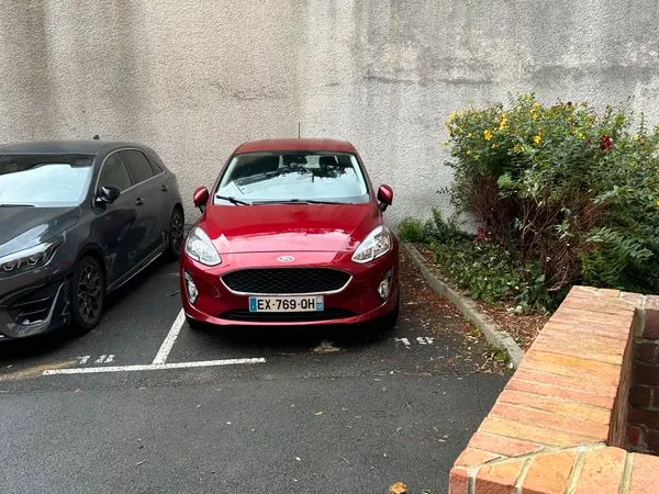 Place de parking sprocket Solférino 