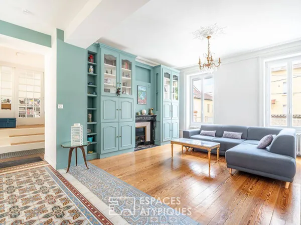 Maison 8 pièces 235 m² 