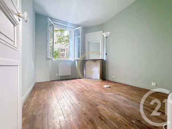 Appartement 2 pièces 31 m² 