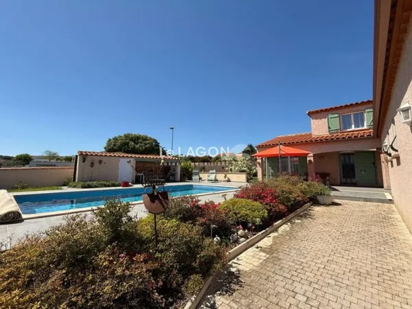 Villa 4 pièces 120 m²