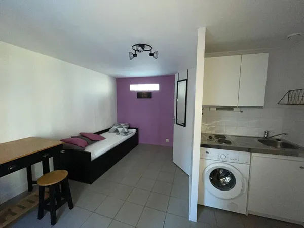 Appartement 1 pièce 18 m² 