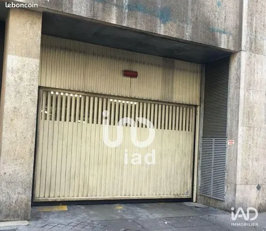 Box de stockage 11 m² 