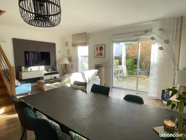 Duplex 93 m² Lorient 