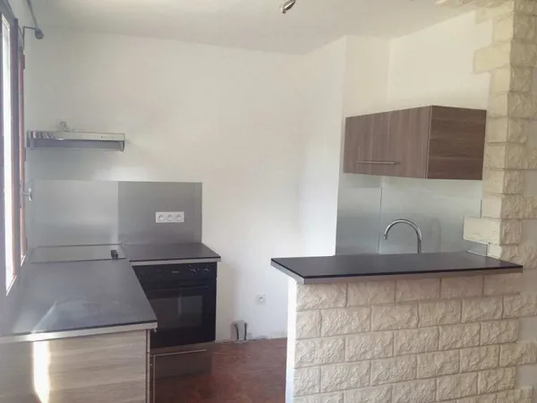 Appartement 1 pièce 30 m² 