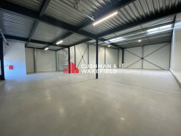 Local d'activité 510 m² 