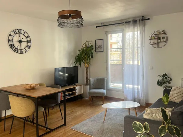 Appartement 3 pièces 77 m² 