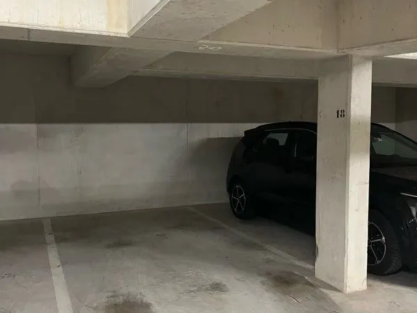 Location Parking 1 place couverte Meyreuil 
