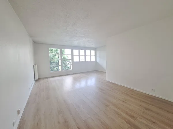 Quartier Les Passerelles-Carreaux Glatinies - F4 avec terras 