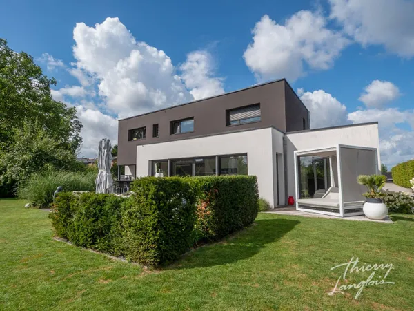 Maison 6 pièces 188 m² 