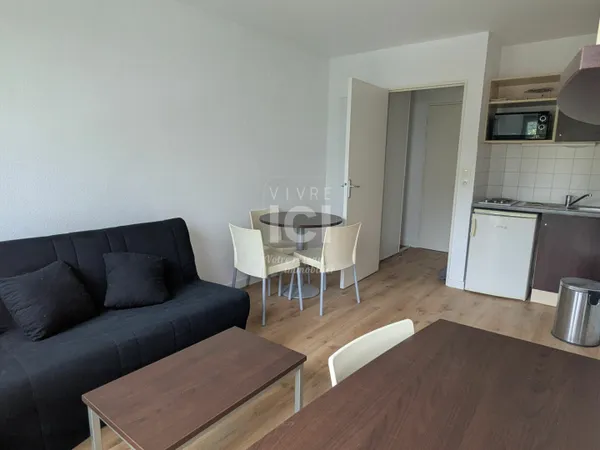 Appartement Saint Sebastien Sur Loire 2 pièce(s) 28.46 m2 / Meublé / Place de parking 