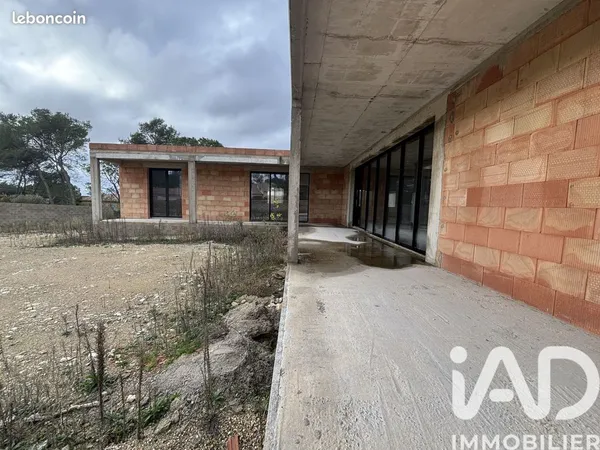 Maison 5 pièces 228 m² 