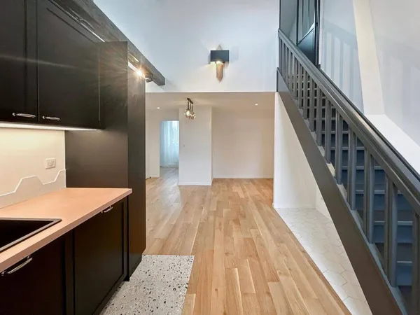 Duplex 5 pièces 81 m² 
