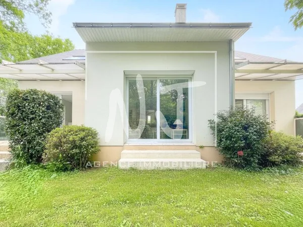 Maison 6 pièces 168 m² 