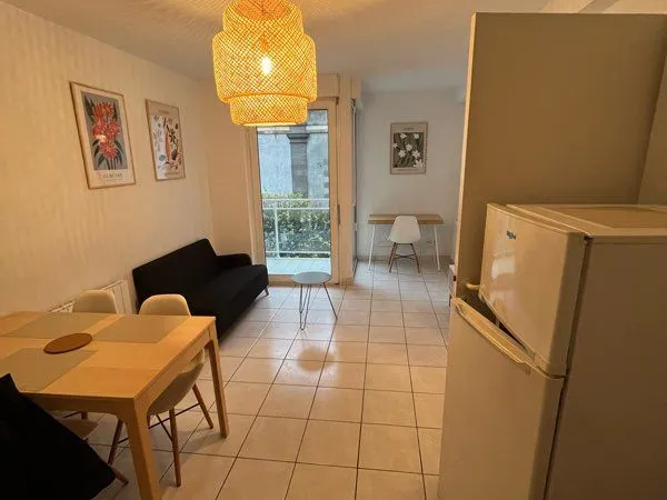 Appartement meublé Place Saint Michel 