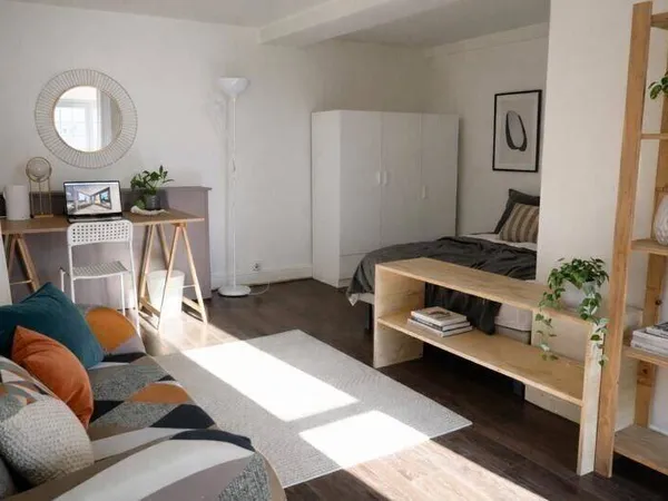 Studio 1 pièce 26 m² 