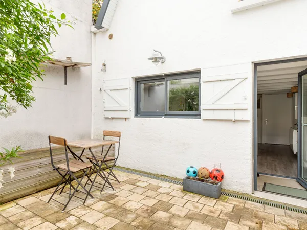 A VENDRE NANTES/ZOLA EN IMPASSE MAISON 2 CHAMBRES 