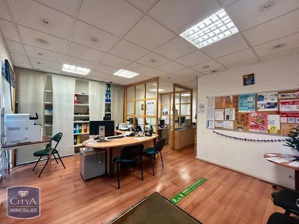 Local commercial 79 m² 