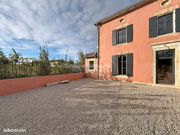 Mas 4 pièces 109 m² 