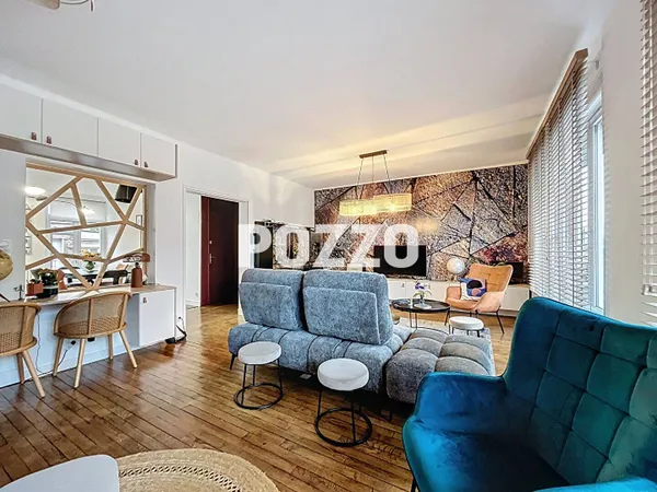 Triplex 6 pièces 190 m² 