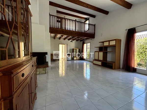 Maison 5 pièces 136 m² 