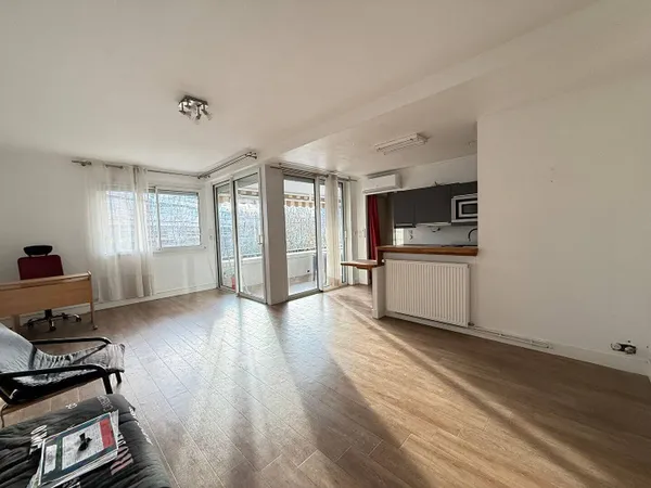 Appartement 2 pièces 67 m² 