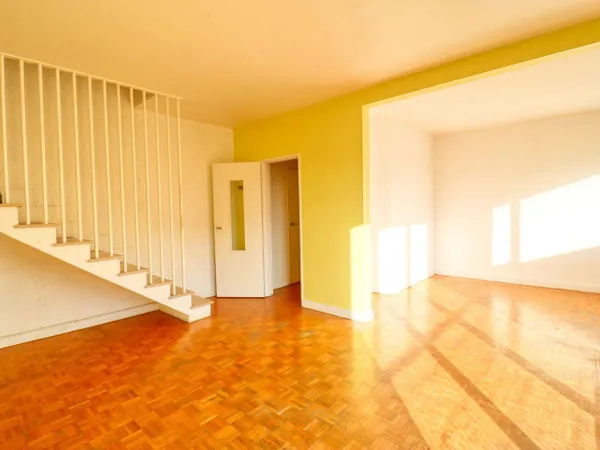 Duplex 6 pièces 116 m² 