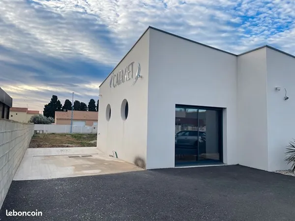 Bureaux 27 m² LE SOLER 