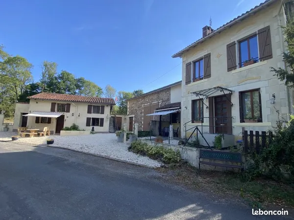 Maison 9 pièces 214 m² 