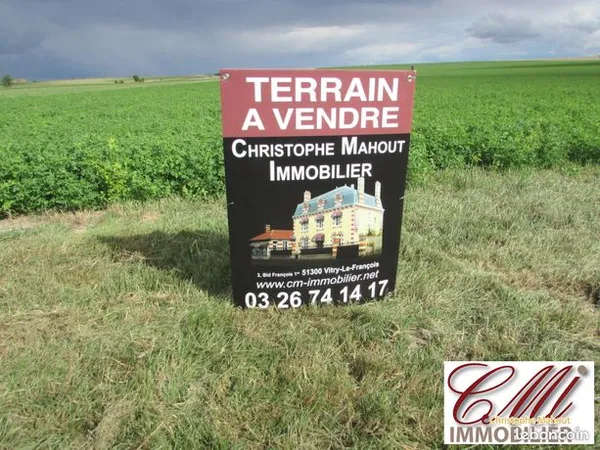 Terrain 2830 m² 
